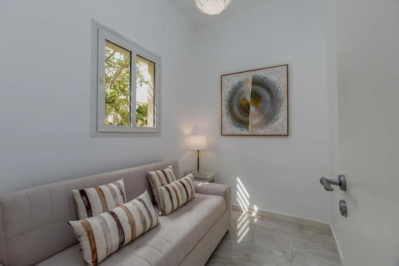 Family Friendly - 2Br & Maid'S Room In The Springs 10 - Allsopp & Allsopp Ντουμπάι 0*,  Ηνωμένα Αραβικά Εμιράτα