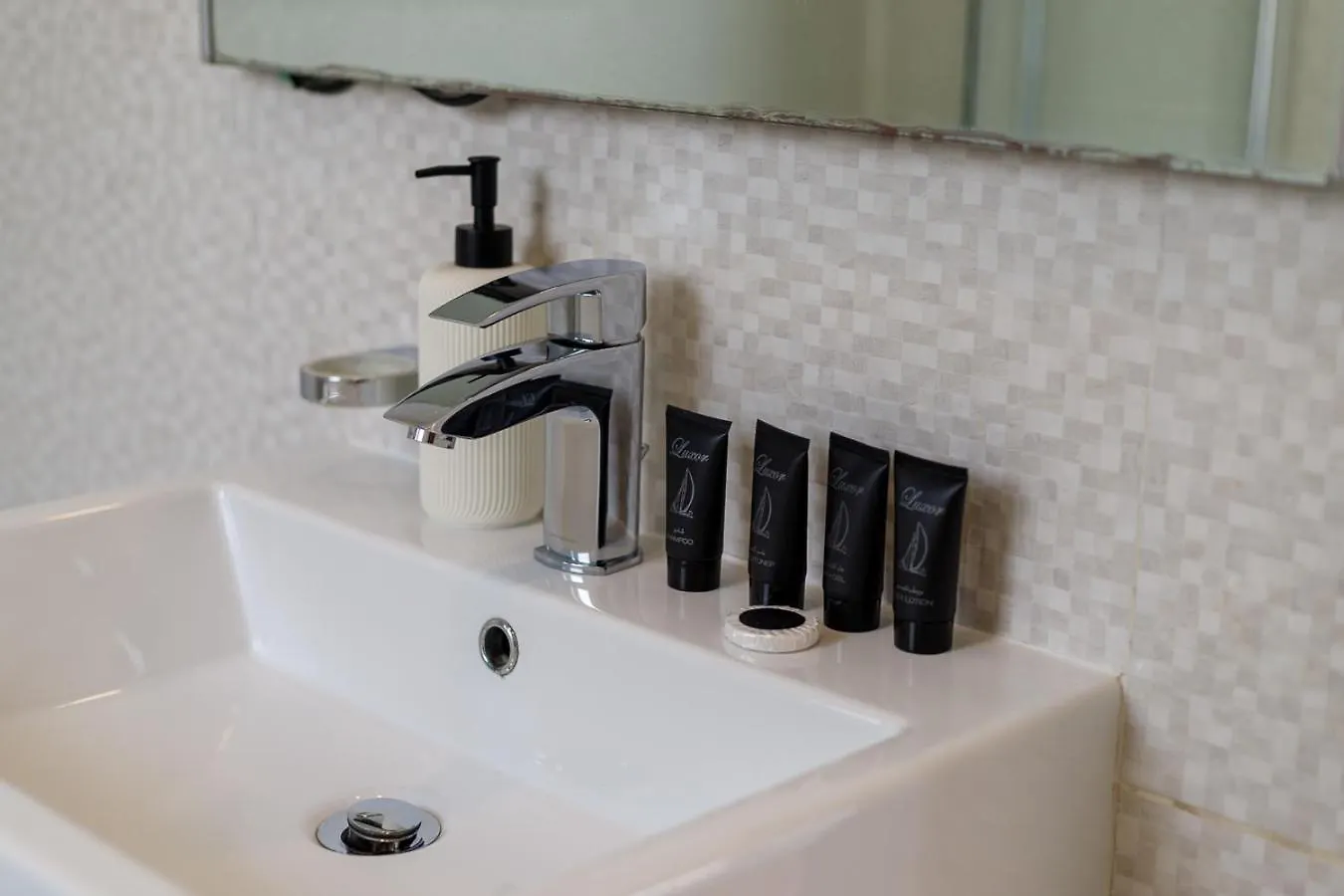 Family Friendly - 2Br & Maid'S Room In The Springs 10 - Allsopp & Allsopp Ντουμπάι Βίλα