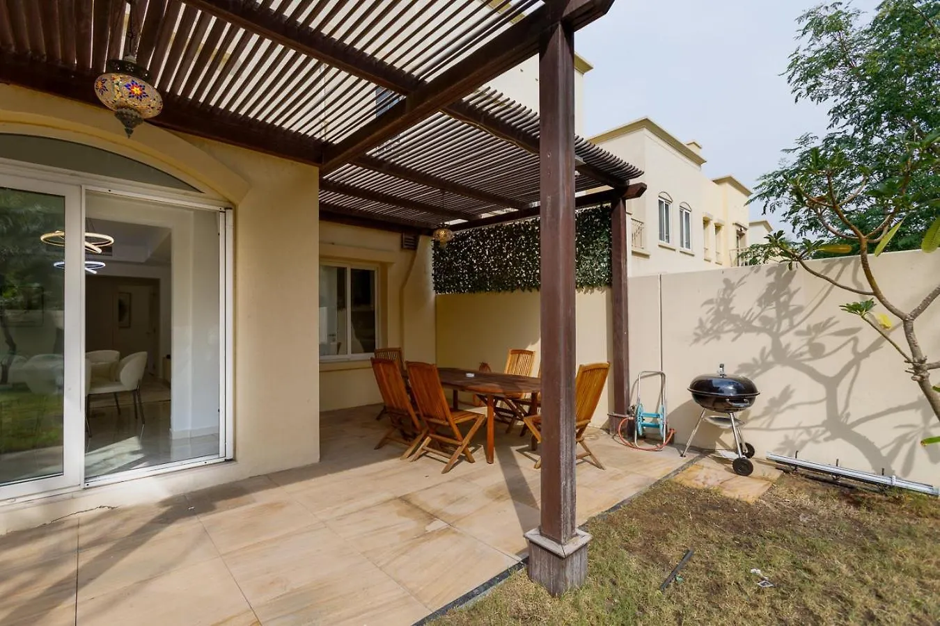 Family Friendly - 2Br & Maid'S Room In The Springs 10 - Allsopp & Allsopp Dubai United Arab Emirates